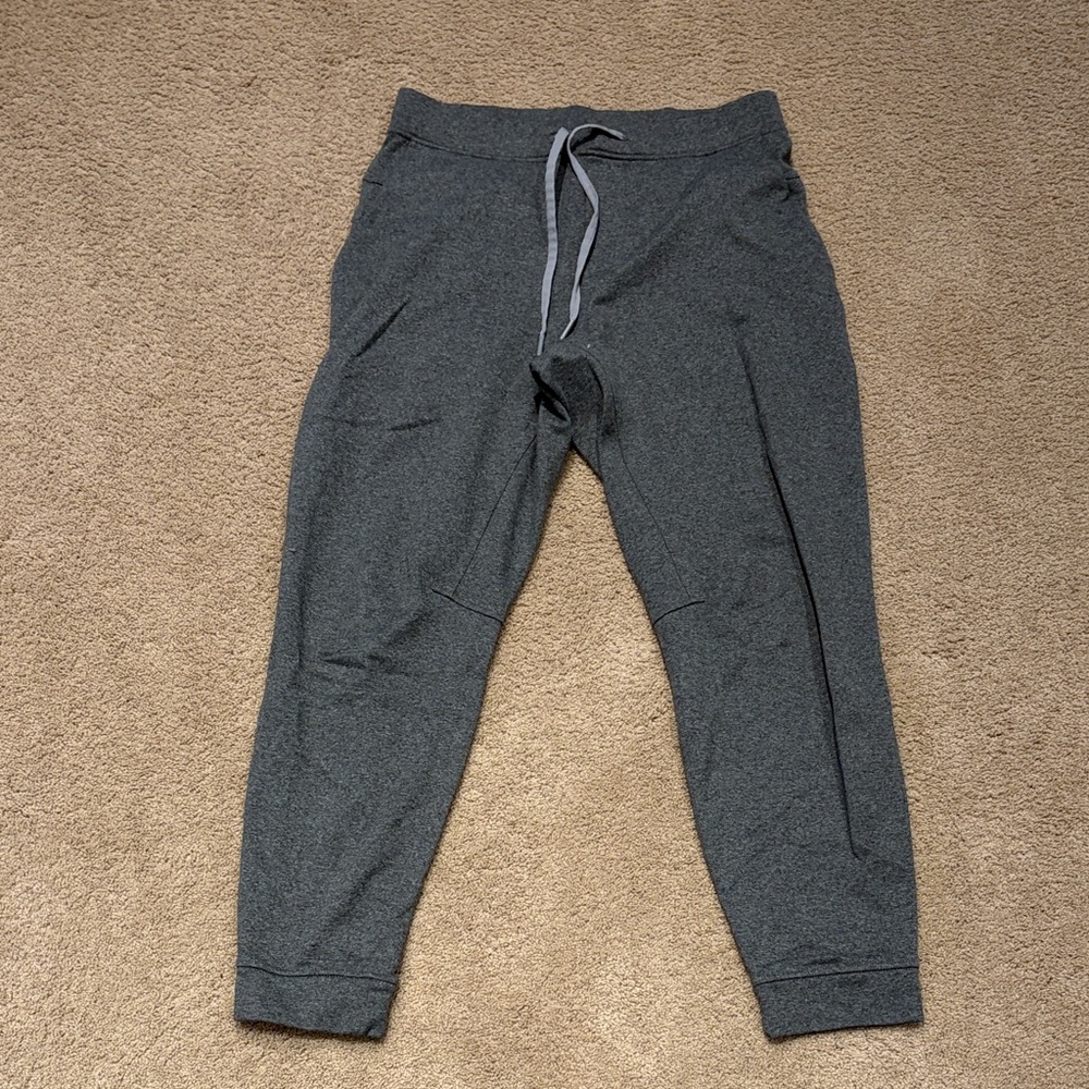 Lululemon 2018 City Sweat Heather Gray Joggers Thermo 29” Mens Size Large